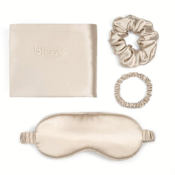 NEW Blissy Queen Silk Pillowcase, Eye Mask, Scrunchie Dream Gift Set - Champagne - Picture 3 of 7